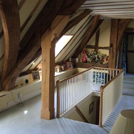 Shalbourne Westcourt Farm Bed & Breakfast エクステリア 写真