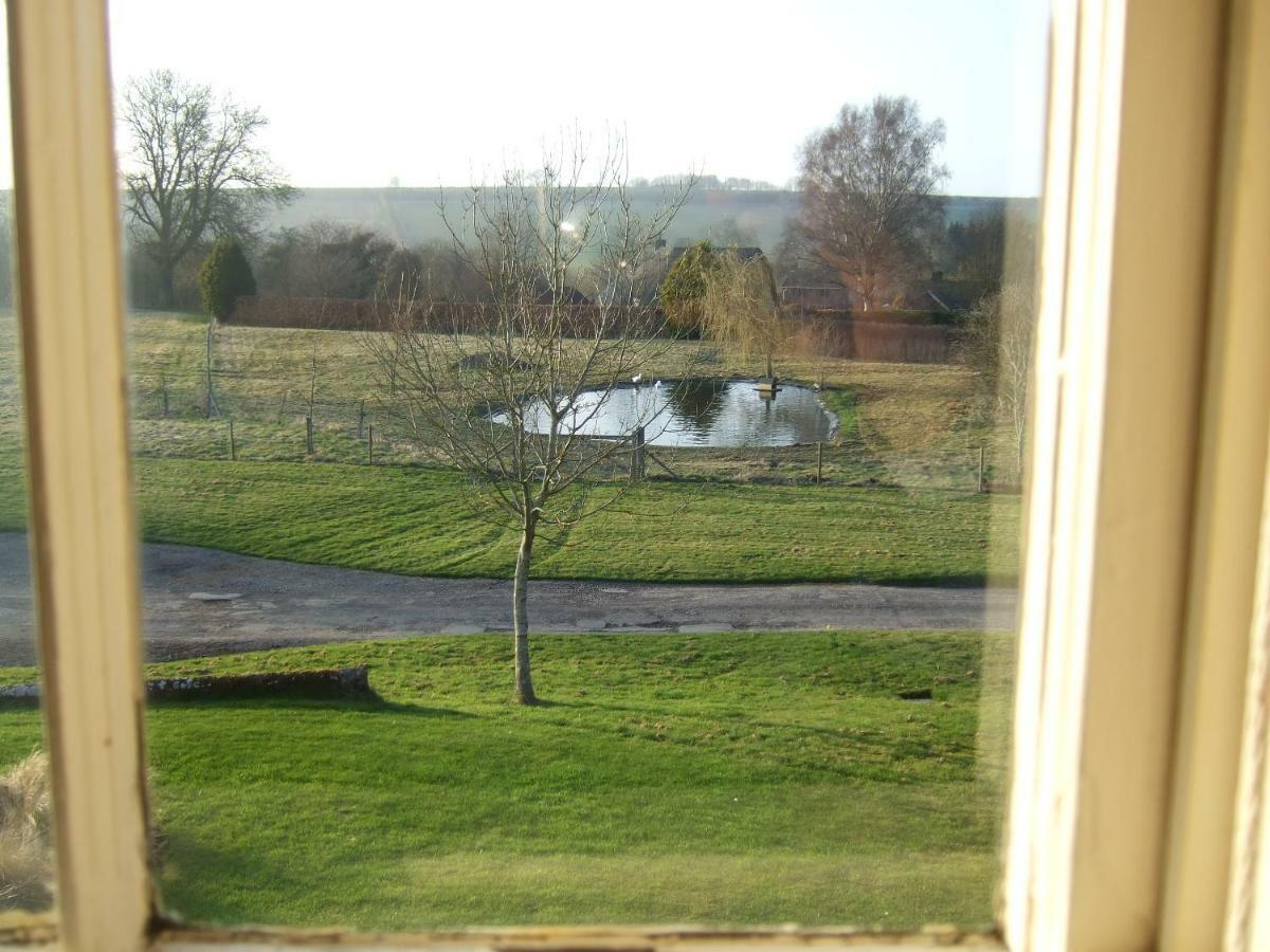 Shalbourne Westcourt Farm Bed & Breakfast エクステリア 写真